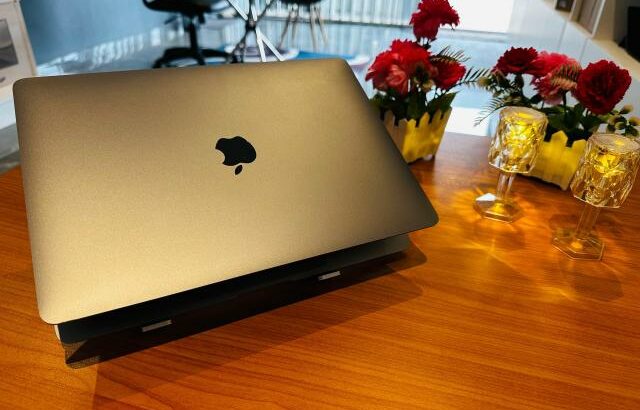 SEMI-NOVO MacBook Air 2019