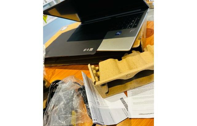 Laptop HP G10, Top de Gama i7-13th Gen Selado. Recibo e Garantia 1ano