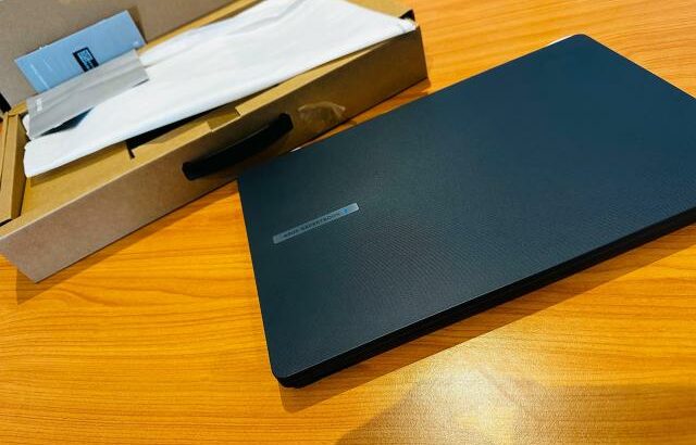 Laptop Novo na Caixa, Asus ExpertBook i5-13Th Gen. Recibo e Garantia 1ano