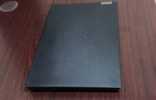 Lenovo i5-11Th Gen, Potente, Executivo e Sofisticado