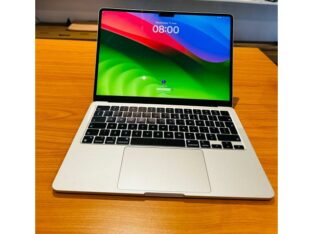 Apple MacBook Air 2022 M.2 Starlight. Limpinho como novo