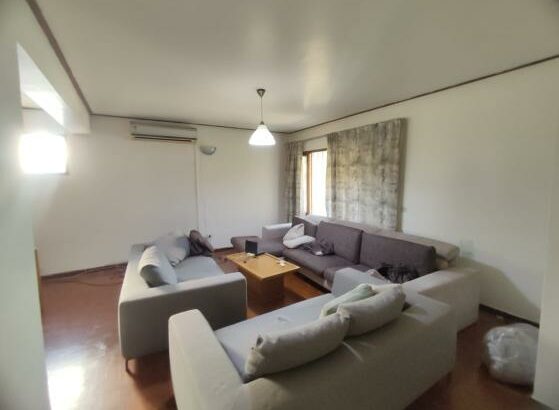 Arrenda-se moradia T4 climatizada – R. DE FRANCA