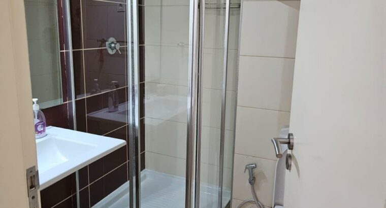 ARRENDA SE APARTAMENTO MOBILADO T2 NO SHOPPING 2