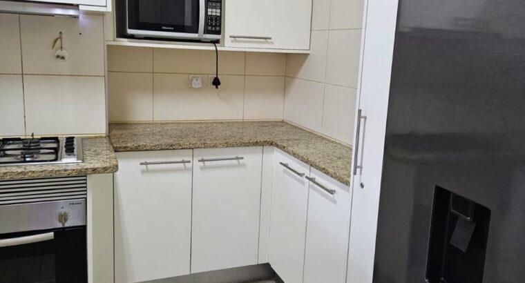 ARRENDA SE APARTAMENTO MOBILADO T2 NO SHOPPING 2