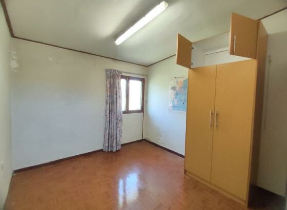 Arrenda-se moradia T4 climatizada – R. DE FRANCA