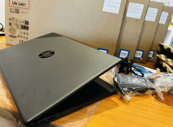 Atenção a Promoção pare de comprar coisas velhas você não merece isso, Aqui estão:  Lap Tops Novos em Promoção  0KM Nunca usado Seja o primeiro Usurár