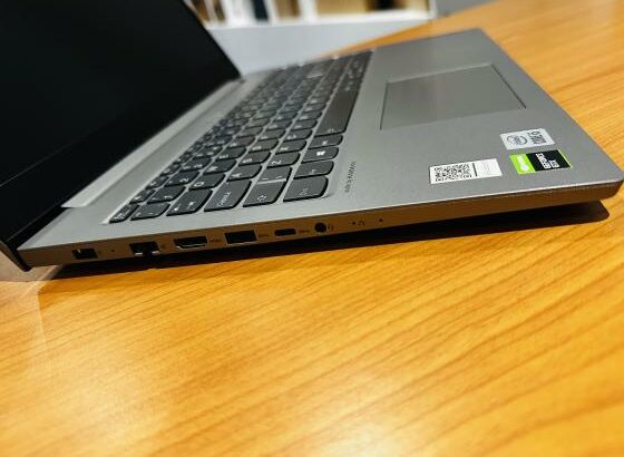 Atenção Eng’s, Arquitetos e Programadores , venham buscar Vosso lap Top Lenovo ThinkBook 15 Intel Core I5-10300H 2.50.GHZ (8 CPUs)2.50GHZ ,16 GB DDR4