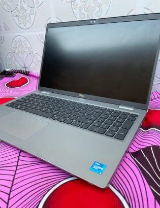 Dell Latitude 5520 i5 11th 16GB RAM 512GB SSD
