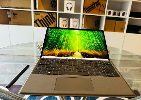Dell Latitude 7320 Detachable touchscreen i5 11th 16GB RAM 512GB