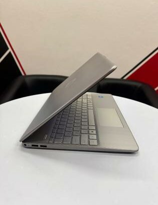 HP 15 i3 11th 4GB RAM 256GB SSD