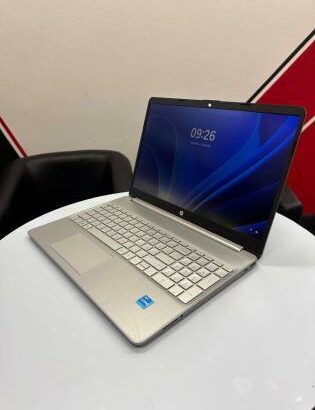 HP 15 i3 11th 4GB RAM 256GB SSD