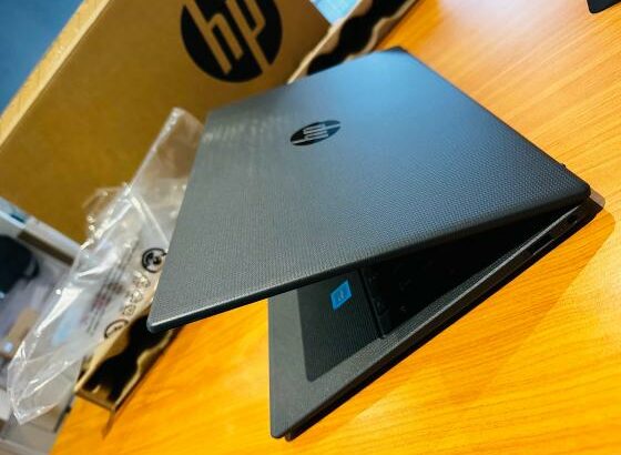 HP 250 G10 15.6” Intel N100 14th Gen 2025 8GB RAM 256GB SSD Selados Entregas e Garantia de 1 amo