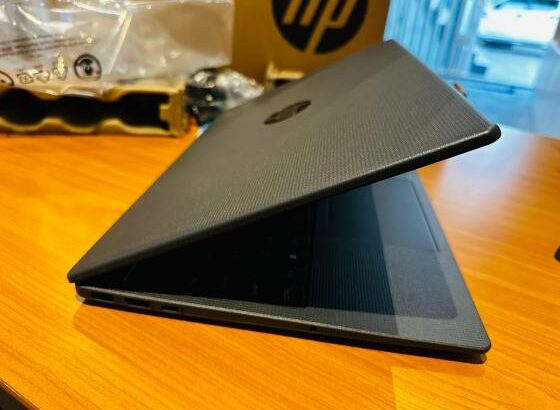 HP 250 G10 15.6” Intel N100 14th Gen 2025 8GB RAM 256GB SSD Selados Entregas e Garantia de 1 amo