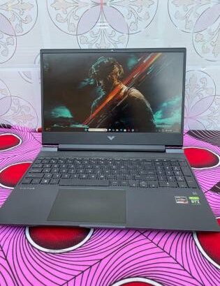 HP Victus 16 AMD Ryzen 7 5800H 16GB RAN 512GB SSD 16” 4K RTX 3050 4GB