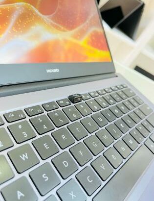 Laptop Huawei core i5 10th geração