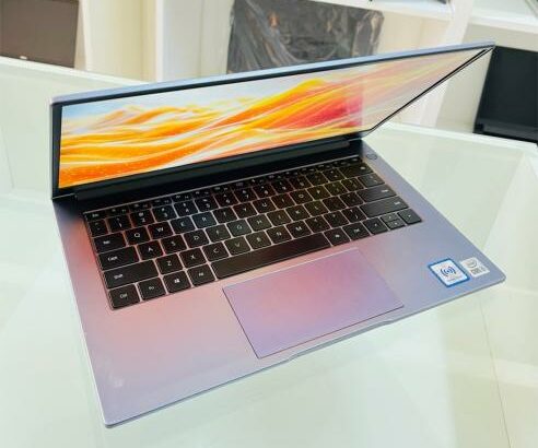 Laptop Huawei core i5 10th geração