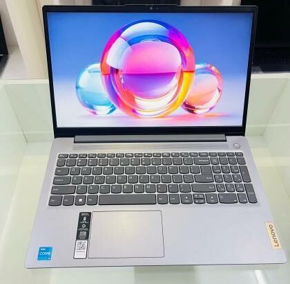 Lenovo IdeaPad core i3 12th geração