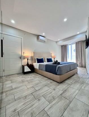 Vende se Excelente Apartamento Tipo 2 n Condomínio Plaza