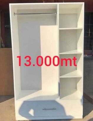 Marcenaria e carpintaria de qualidade fazemos RACK, PAINEL, RIPADO, ROUPEIROS, NICHOS GARRAFEIRAS, ETC.