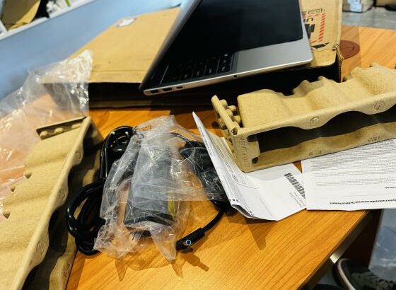 Lap Top HP Top De Gama i7 13 Th Gen Disponível para entrega imediata  HP 250 G10 Notebook PC  Novinho na Box Nunca Usado  Intel Core I7-1355U 1.70GHZ