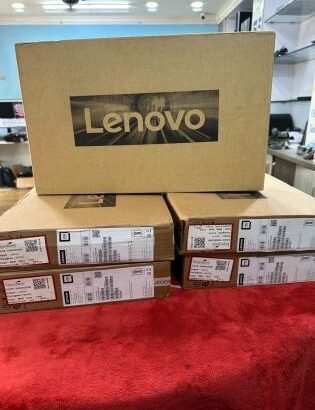 LAPTOP LENOVO IPS3 INTEL CORE i3 13TH GENERATION 8GB RAM 256GB SSD 15.6 INCH FHD DISPLAY. SELADOS