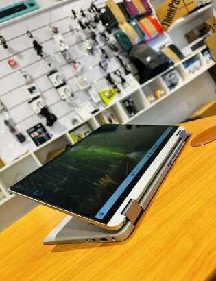 Lenovo ideapad Flex 5 Convertible 360Graus Full Touchscreen 12 TH Generation Intel Core i5-1235U (12 CPUs) 1.30 GHZ , 8 GB DDR4 SDRAM ,1 TB SSD NVMe (