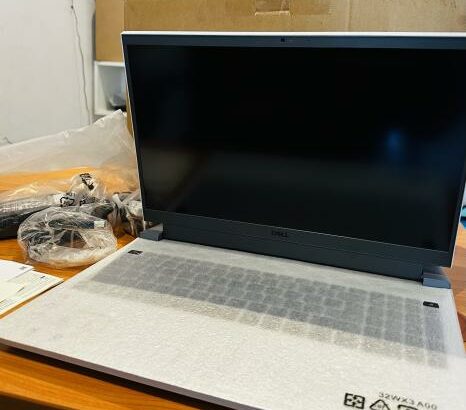 Porquê comprar um Lap Top Gamer Velho se pode ter um novo e potente , Com 01 Ano De garantia e assistência Técnica  a Preço Promocional Aproveite já !