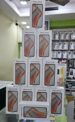 Samsung Galaxy F55 256GB ROM e 8GB RAM Duos 5G Novo Selado Original Entregas e Garantia