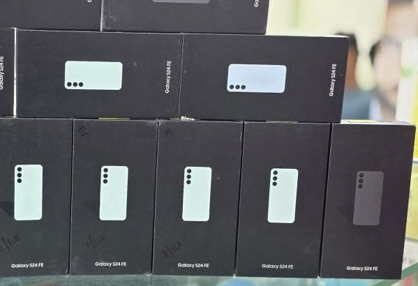 Samsung Galaxy S24FE 256GB ROM e 8GB RAM Duos 5G Novo Selado Original Entregas e Garantia