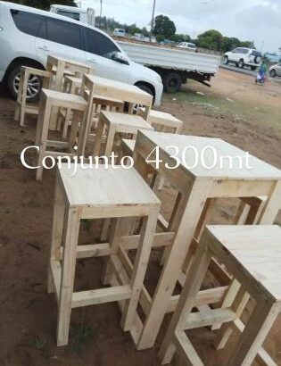 marcenaria e carpintaria fazemos PORTAS, RACK, PAINEL, ROUPEIROS, NICHOS, GARRAFEIRAS, ETC.