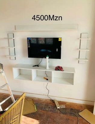 marcenaria e carpintaria fazemos PORTAS, RACK, PAINEL, ROUPEIROS, NICHOS, GARRAFEIRAS, ETC.