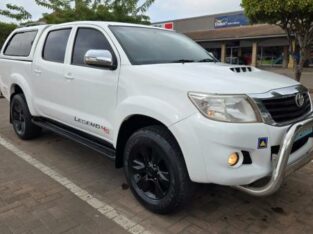 Toyota Hilux Legend 45 2012 3.0 Turbo Diesel Manual 4×4
