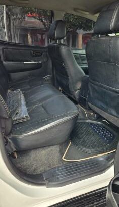 Toyota Hilux Legend 45 2012 3.0 Turbo Diesel Manual 4×4