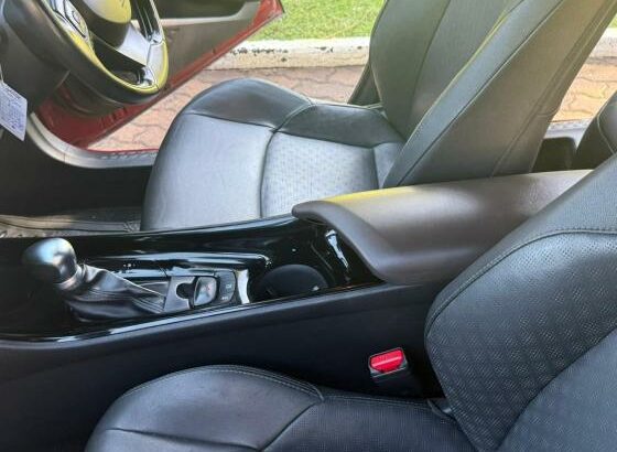 Toyota CH-R (Corolla Cross)