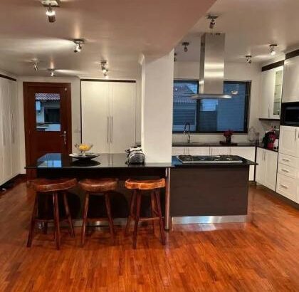 vendo moradia tp3 duplex na polana