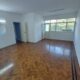 Vende se apartamento espaçoso tipo 3 com 2wc no bairro polana cimento avenida maguiguane