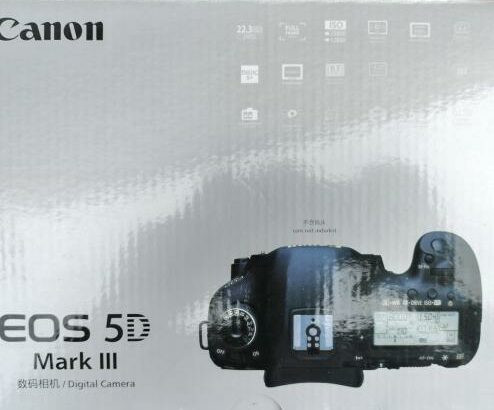 Canon EOS 5D Mark III na caixa