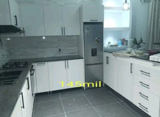 Marcenaria e carpintaria fazemos RACK, PAINEL, RIPADO, ROUPEIROS, NICHOS, GARRAFEIRAS, etc.