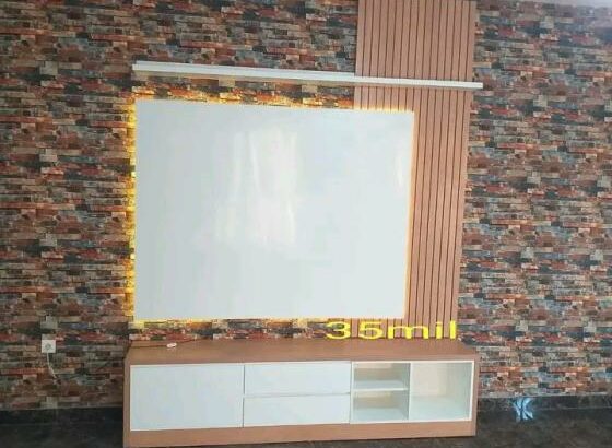 Marcenaria e carpintaria de qualidade fazemos, RACK, PAINEL, RIPADO, ROUPEIROS, NICHOS, GARRAFEIRAS, etc.