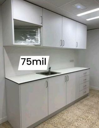 Marcenaria e carpintaria de qualidade fazemos, RACK, PAINEL, RIPADO, ROUPEIROS, NICHOS, GARRAFEIRAS, etc.