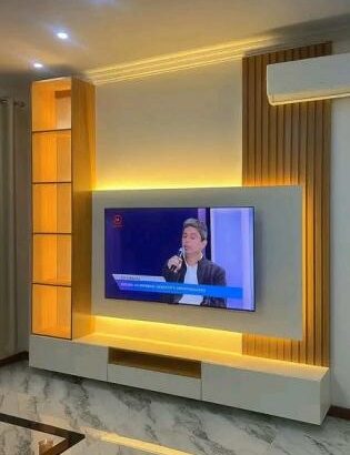 marcenaria de qualidade fazemos RACK, painel, roupeiros, etc.