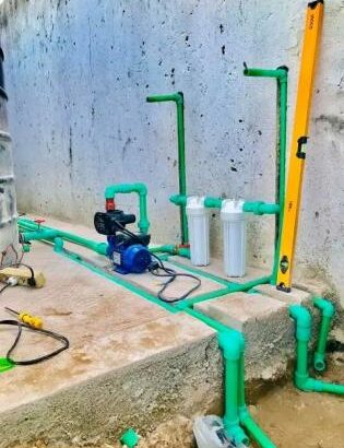 Tecno eletrecista e fazemos servicos de canalizacao