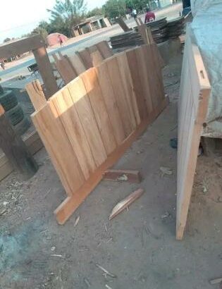 Carpitaria fabricamos e motamos portas, aros, etc.