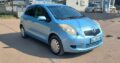 Vendo Toyota Vitz recente aproveita