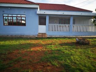 Arenda se boa casa tp2 bem localizada na mozal djuba