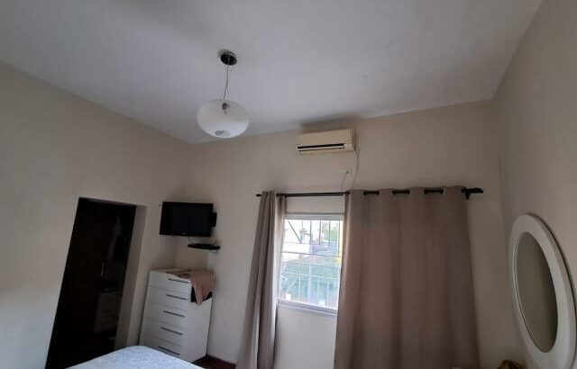 Arrenda-se Luxuoso Apartamento T1 Mobilado no bairro central