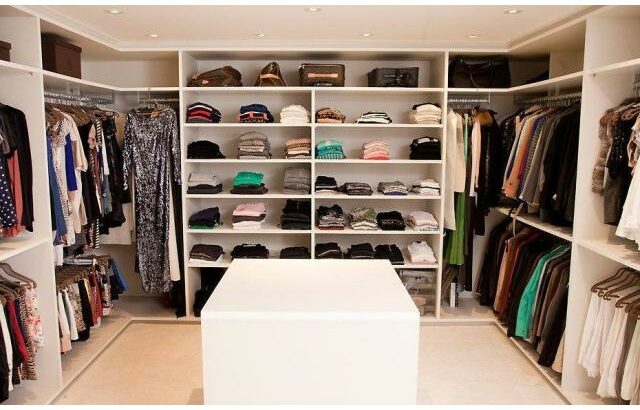 Vende-se Luxuosa Moradia T5 Mobilada no triunfo novo