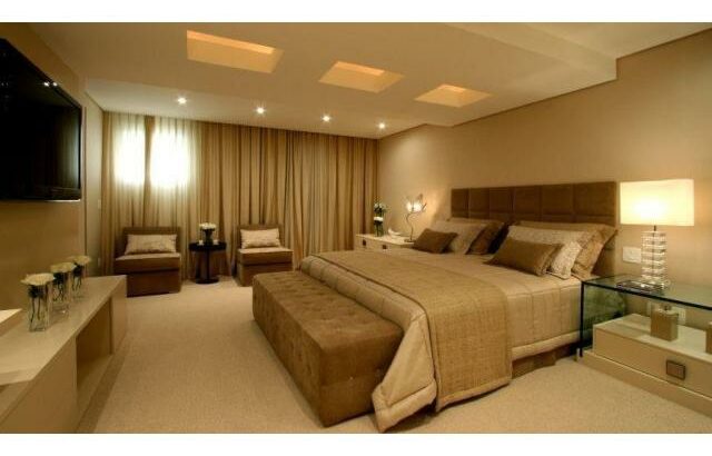 Vende-se Luxuosa Moradia T5 Mobilada no triunfo novo