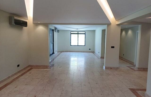 Arrenda-se Luxuosa Moradia T5 na sommerschield II