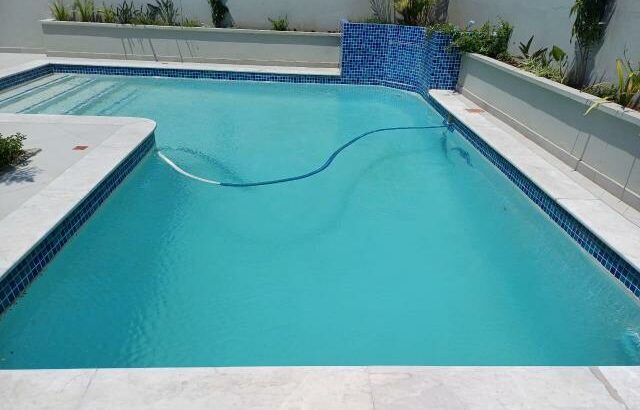 Arrenda-se Luxuosa Moradia T5 na sommerschield II